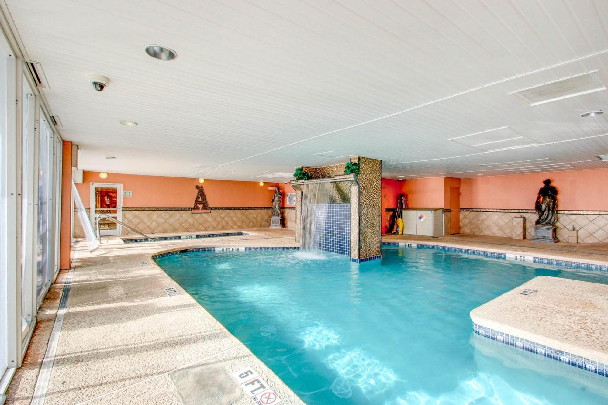 Hosteeva Stunning Atlantica Resort Condo W Ocean-Front Views And Pools Мертл-Біч Екстер'єр фото